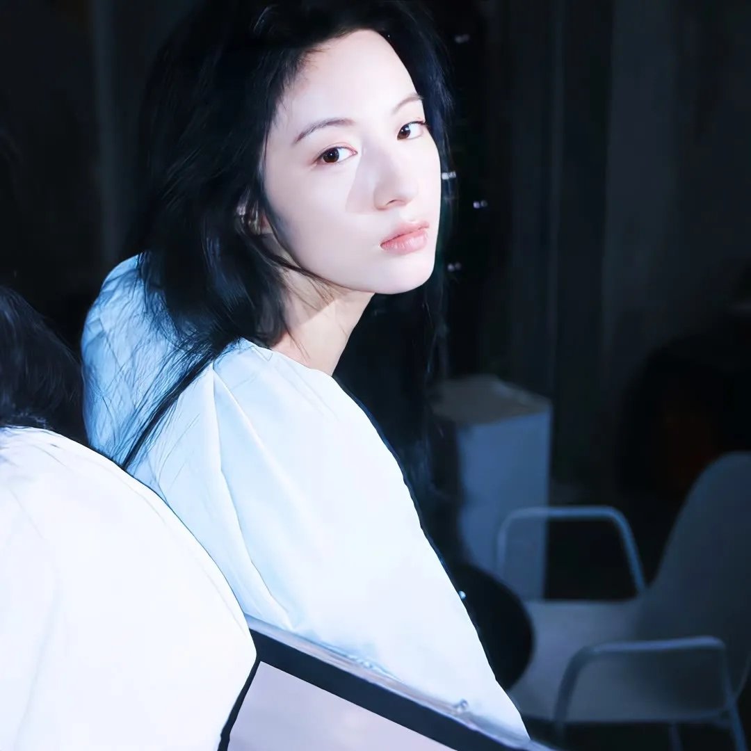 佛系养生闺女吴昕